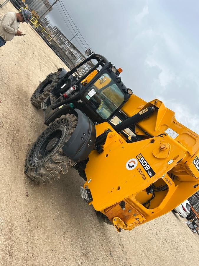 2021 JCB 509-42