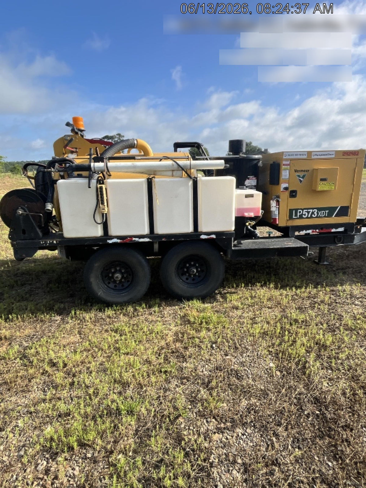 2023 Vac-Tron LP573XDT T4 Koehler Diesel Engine, 500 Gallon Debris Tank, x2 100 Gallon Water Tanks