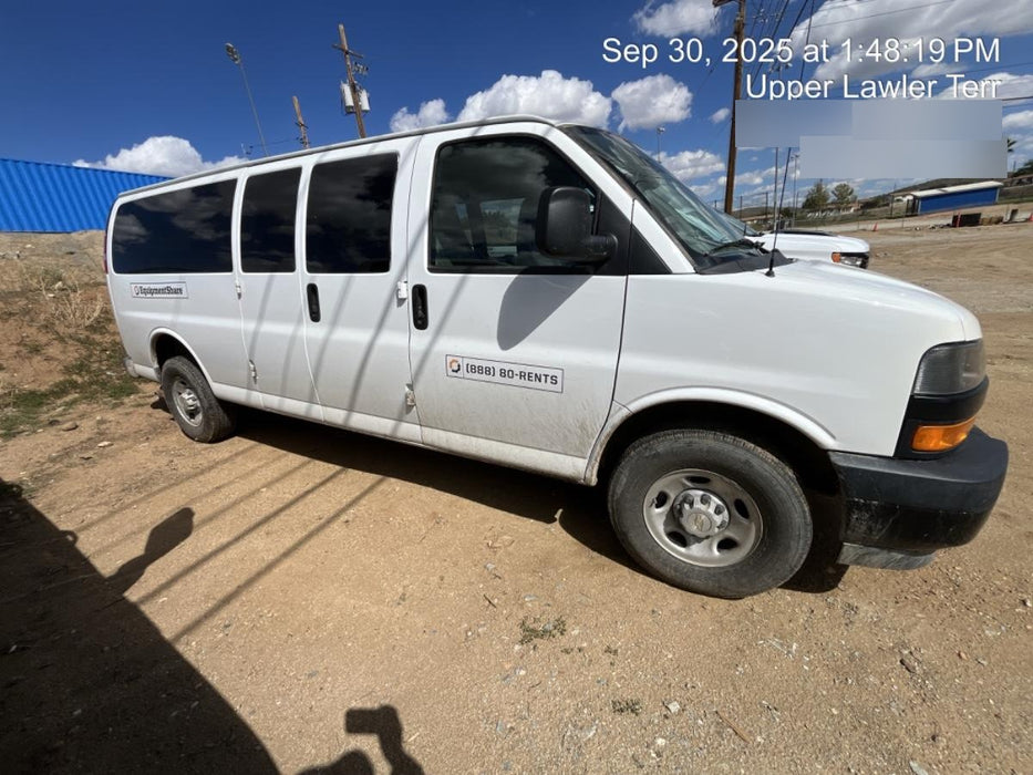 2025 CHEVROLET Express Van - Rental