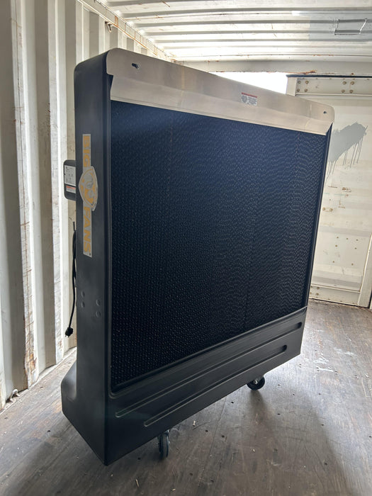 2025 BIG ASS FANS Cool Space 400