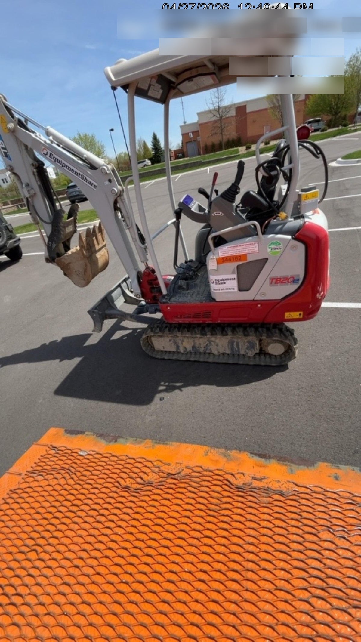 2023 TAKEUCHI TB20e