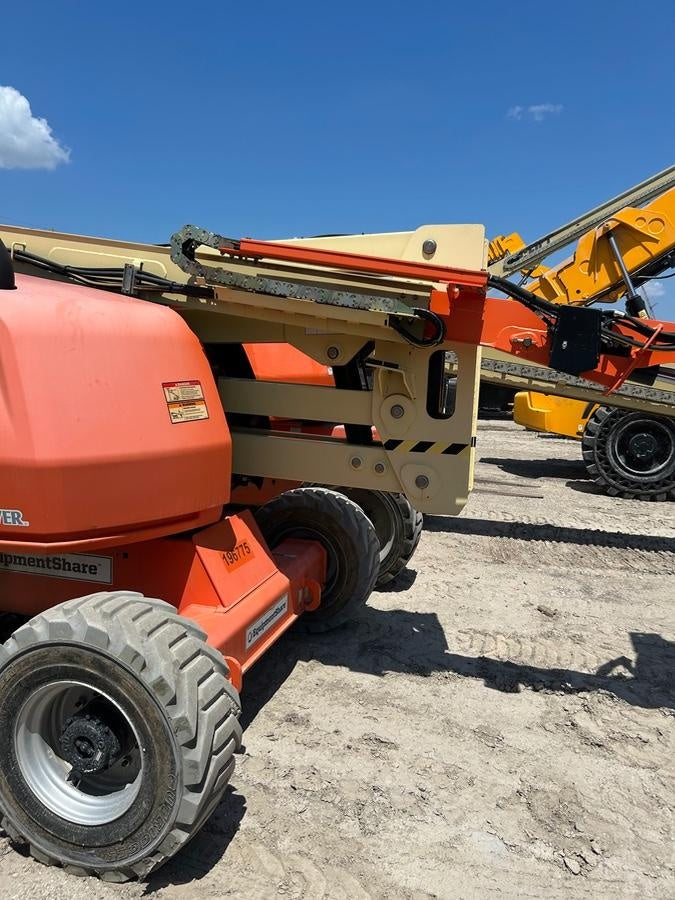 2021 JLG 450AJ