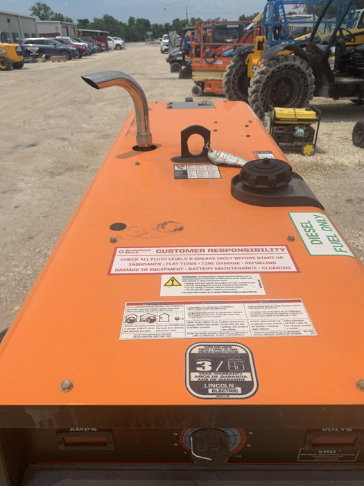 2021 Lincoln Electric Vantage 322 Vantage 322 Ready Pak 3 w/ Decals, ORANGE (includes trailer, cable rack, fender light kit) NO Telematics