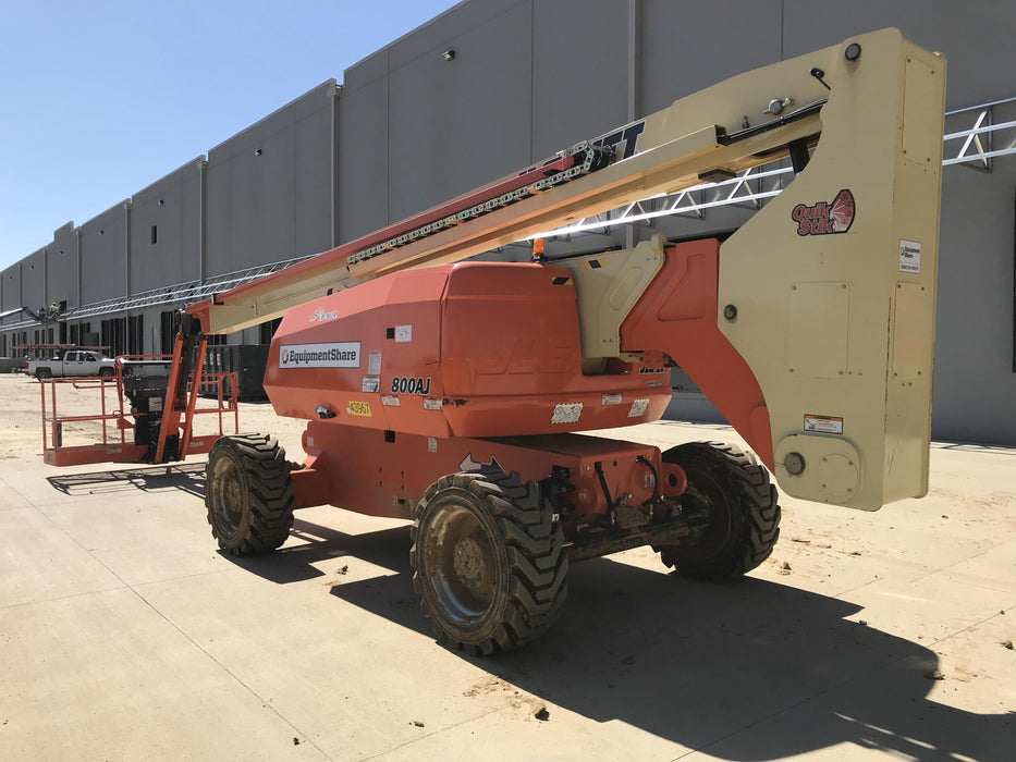 2019 JLG 800AJ