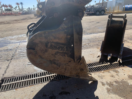 2020 SANY 42" Bucket - Sany
