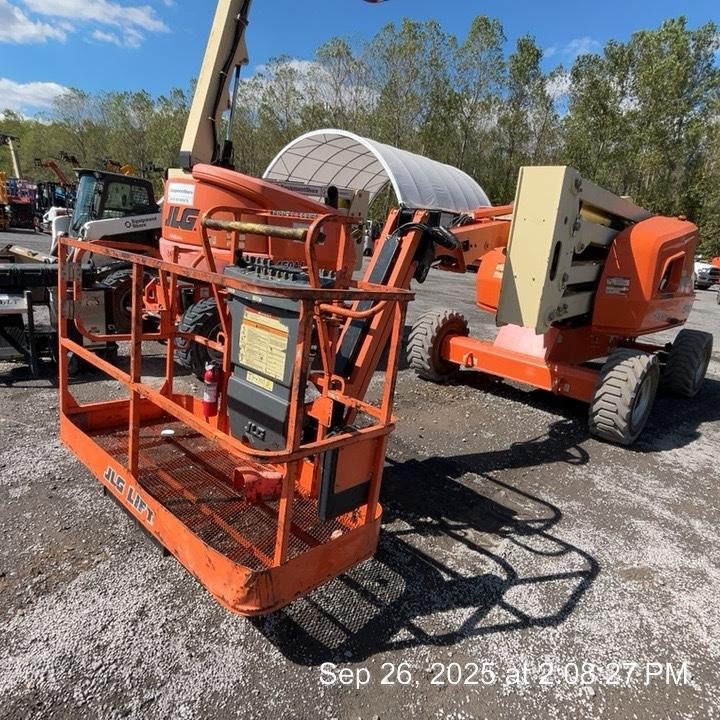 2019 JLG 450AJ