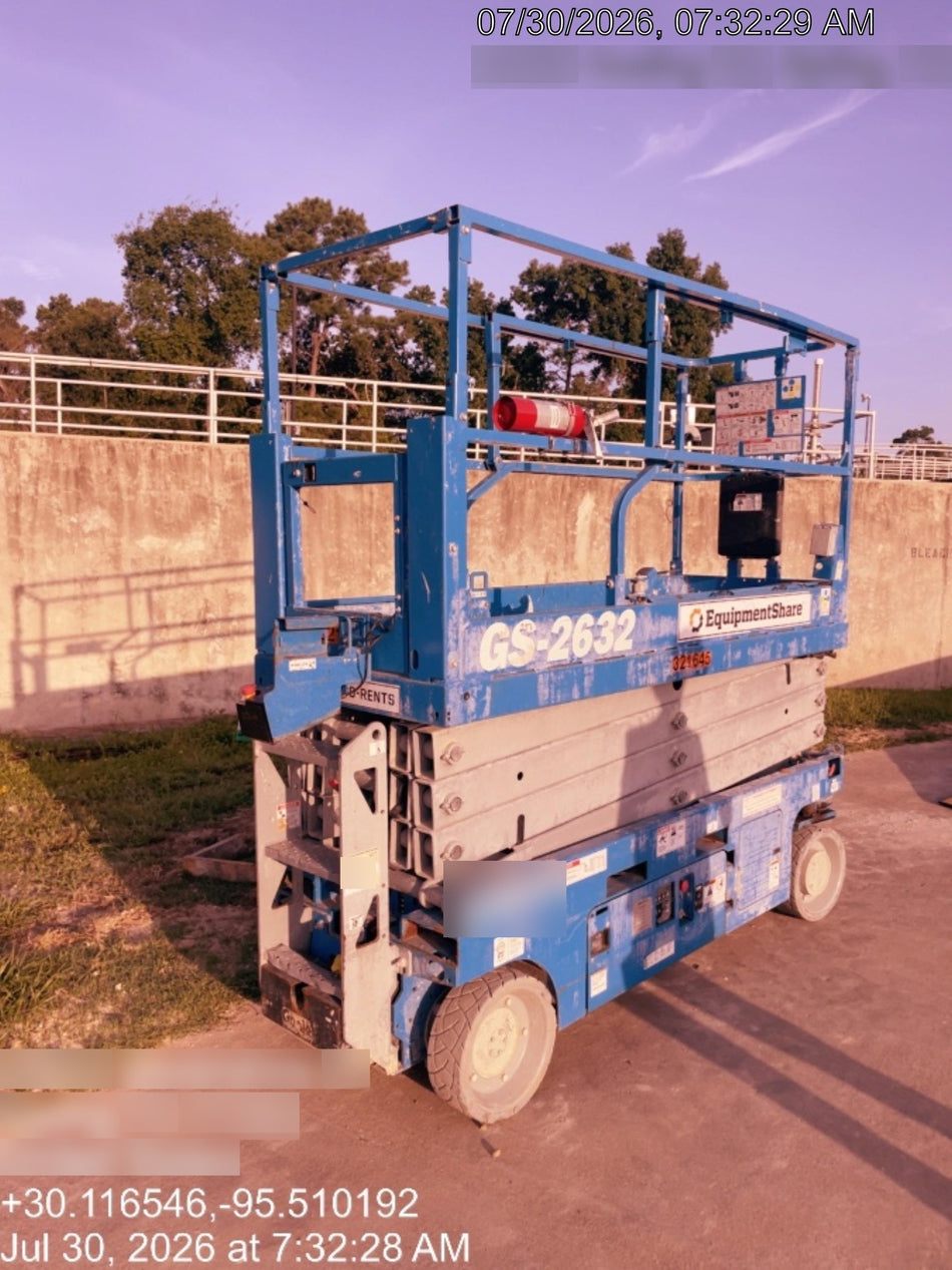2023 GENIE GS-2632