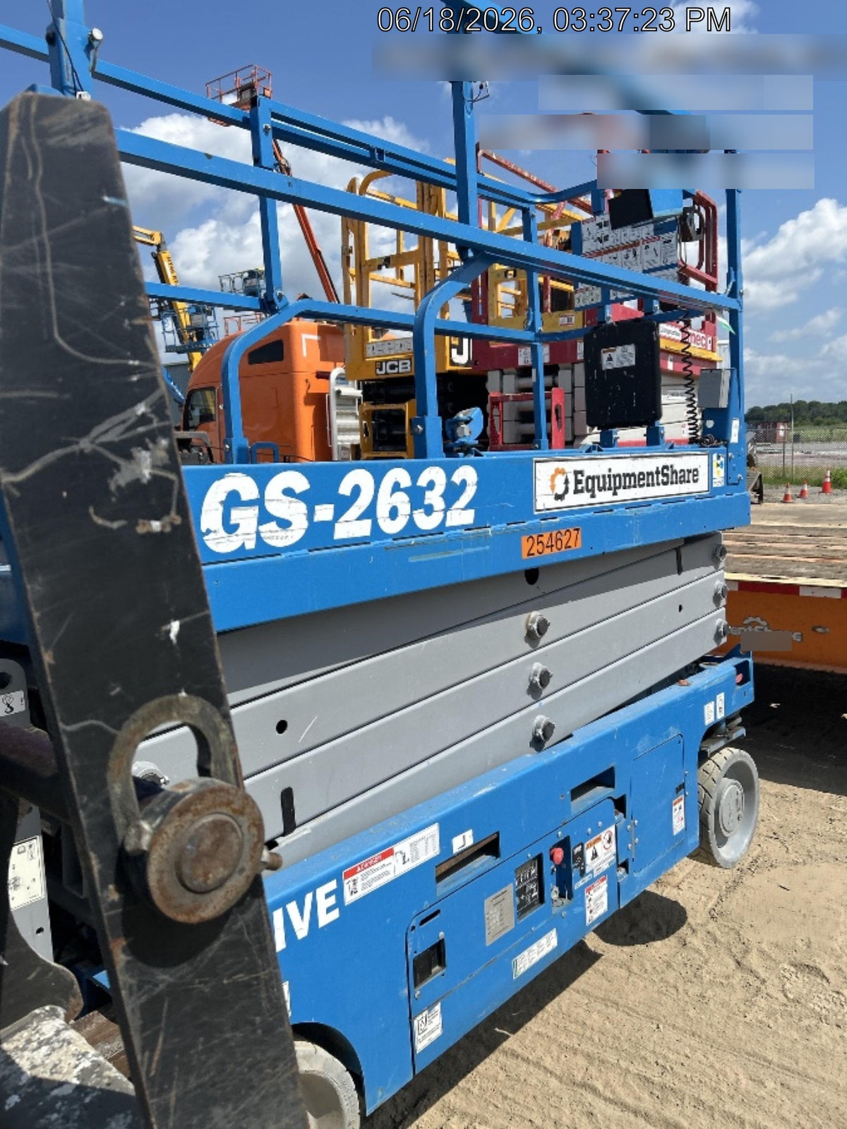 2022 GENIE GS-2632