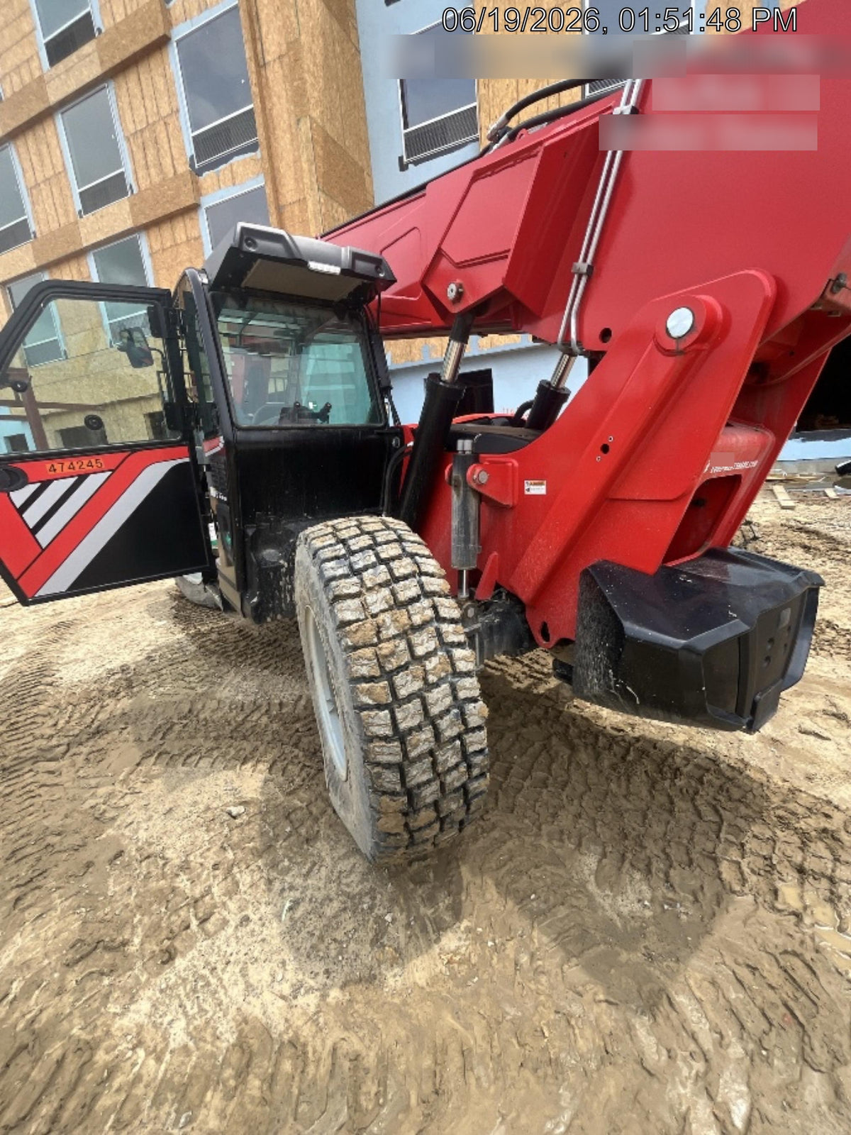 2025 MANITOU MTA1055
