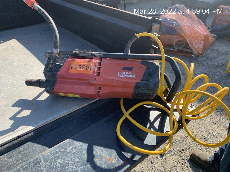 2020 HILTI DD250E