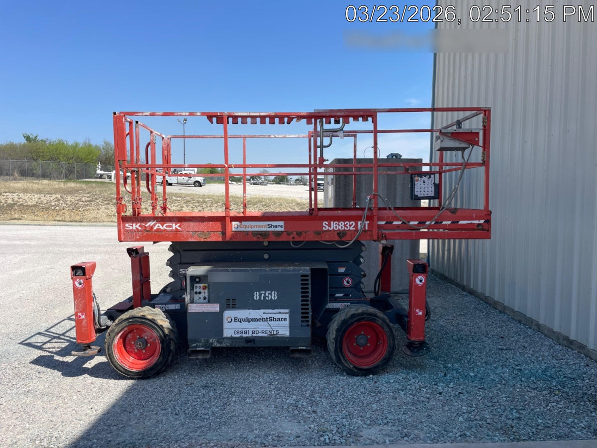 2018 SKYJACK SJ6832 RT