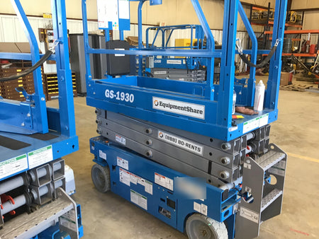 2019 Genie GS-1930 Fixed Rails with Chain Entry