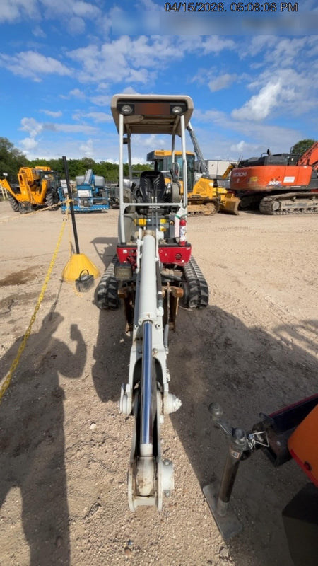 2022 TAKEUCHI TB20e