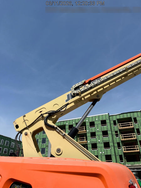 2020 JLG 660SJ
