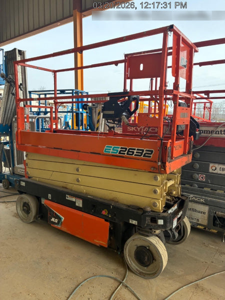 2022 JLG ES2632