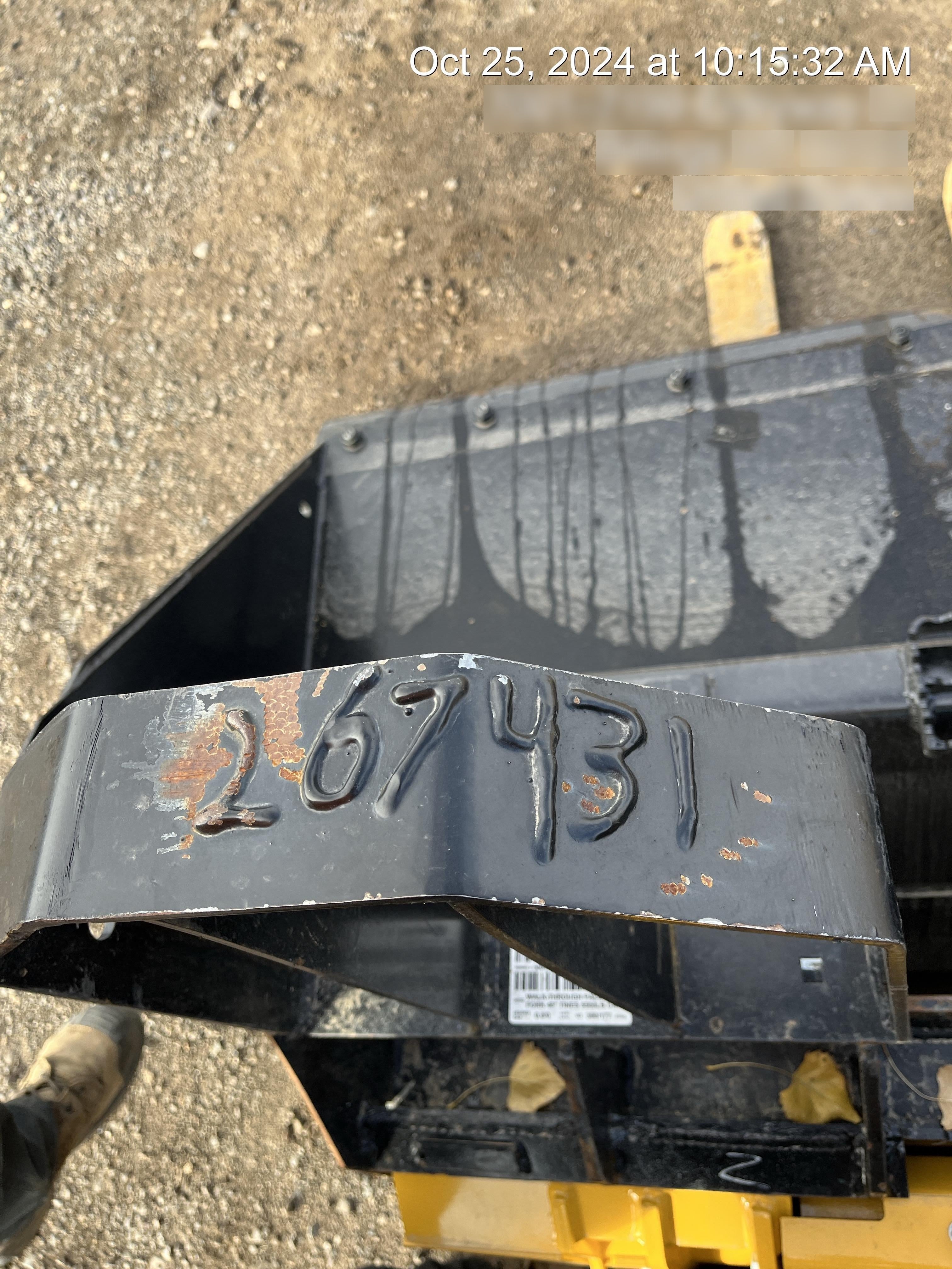 2022 TAKEUCHI 48" Pallet Forks - Takeuchi