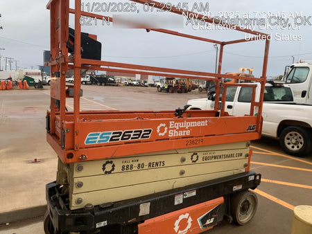 2022 JLG ES2632