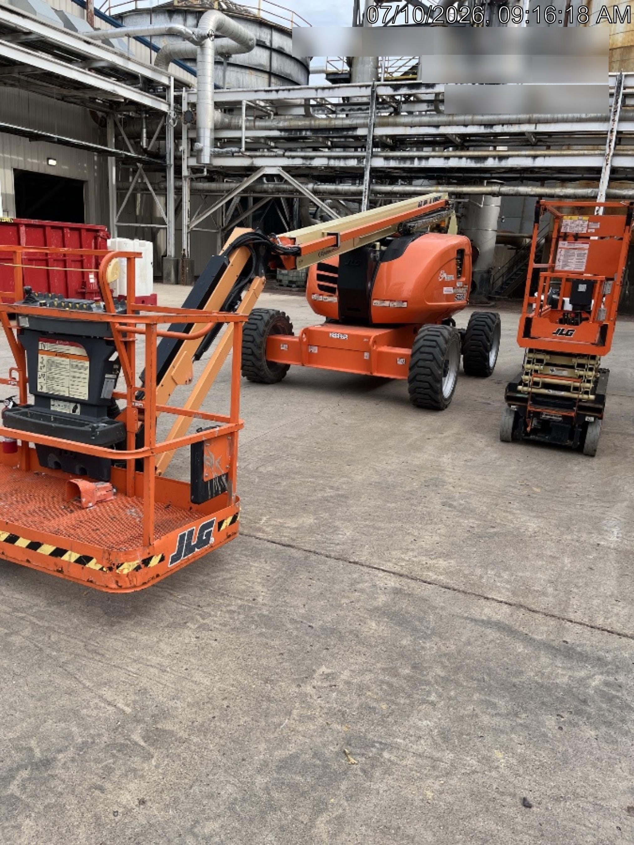 2023 JLG 600AJ