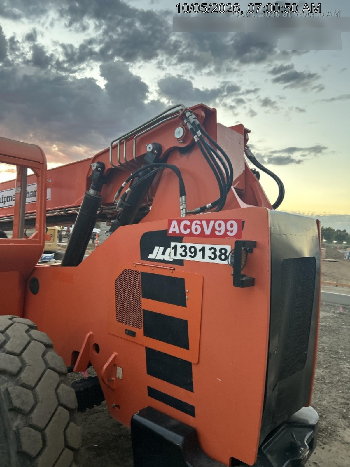 2021 JLG 6036