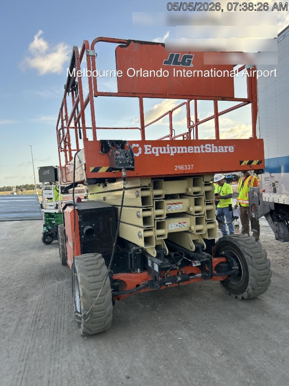 2023 JLG RT4394