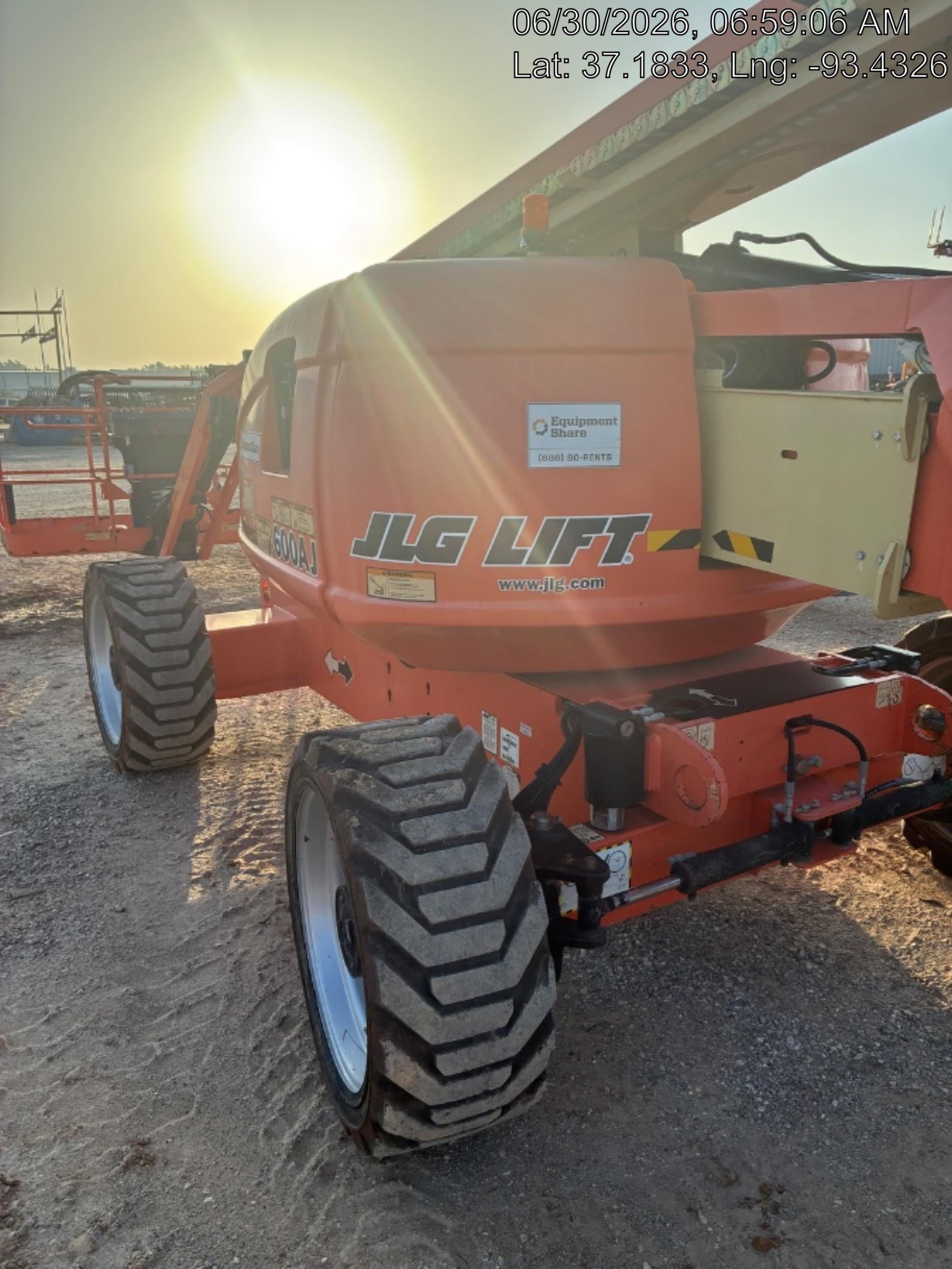 2019 JLG 600AJ