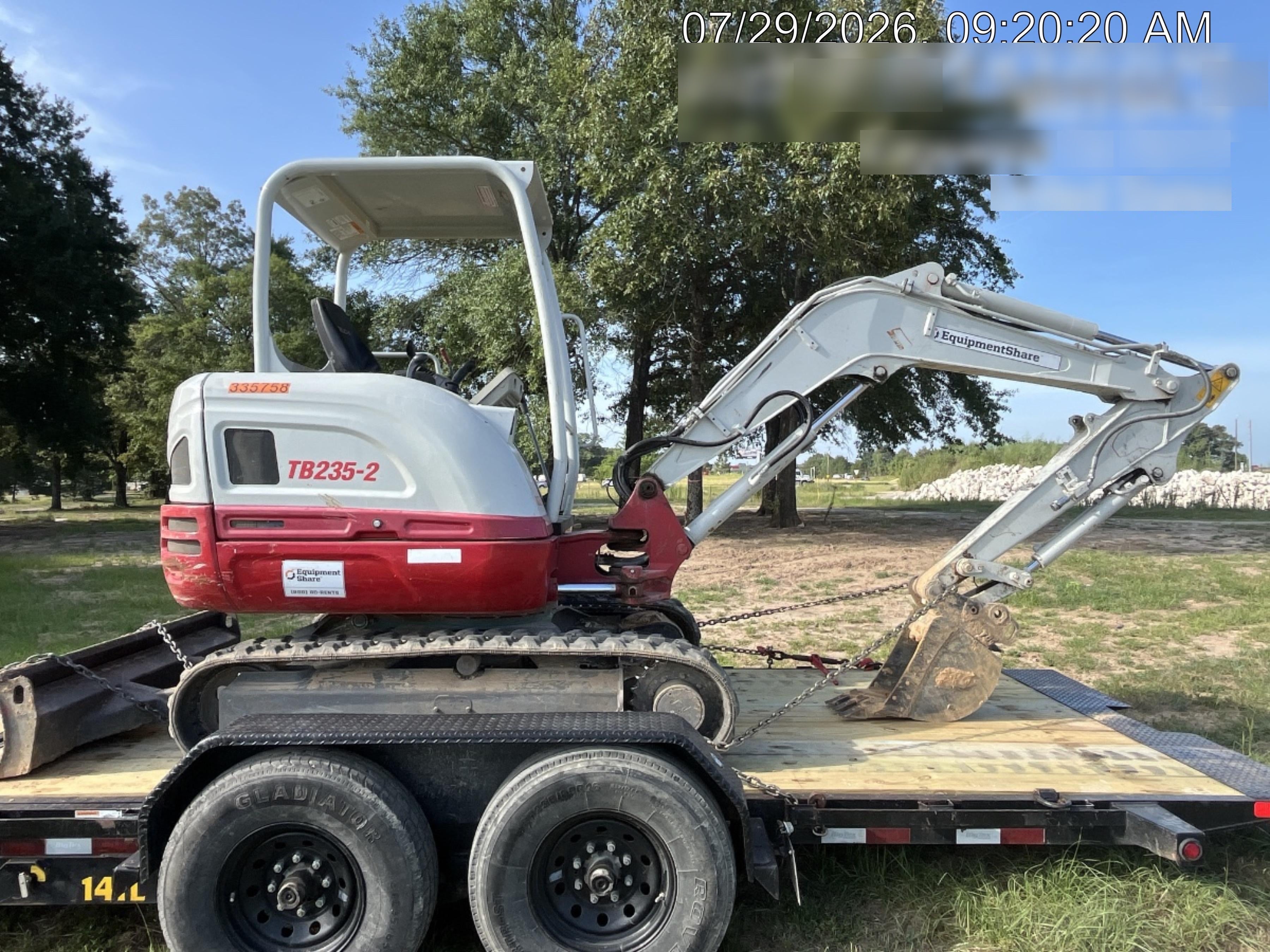 2023 TAKEUCHI TB235-2R