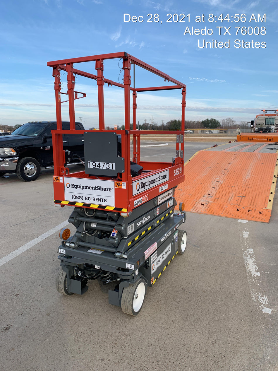 2021 SKYJACK SJ3219