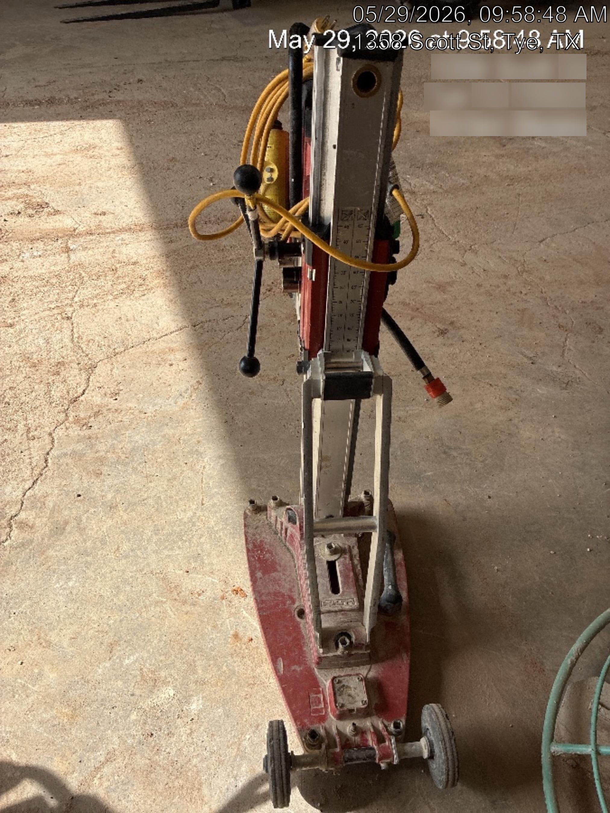 2021 HILTI DD250E