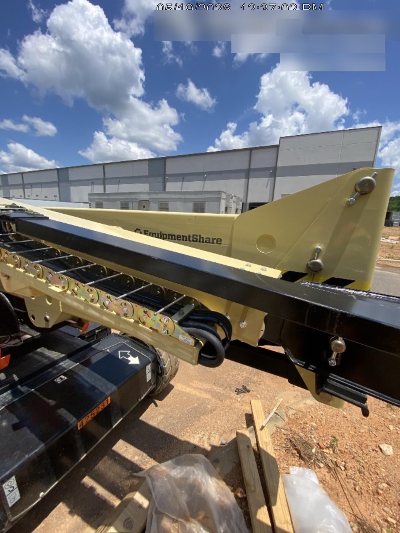 2024 JLG E450AJ
