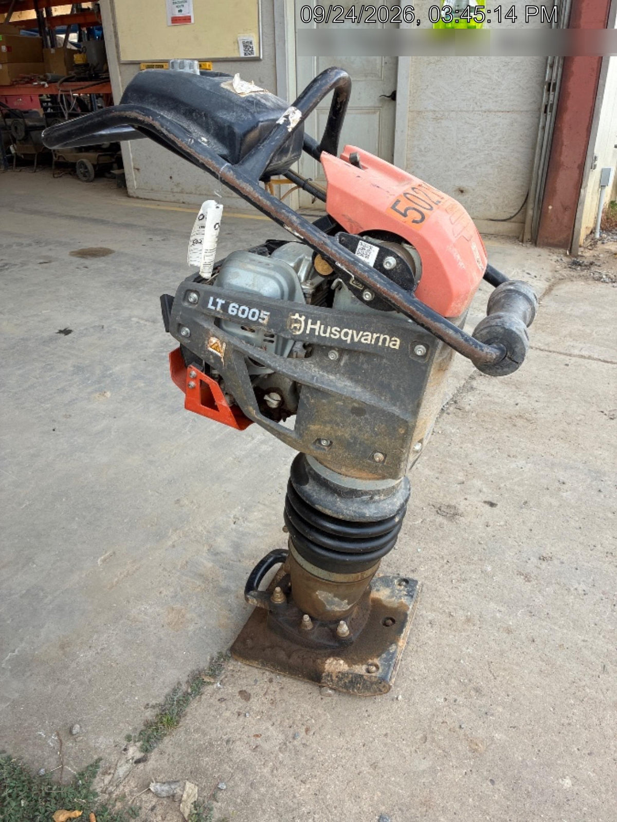 2025 HUSQVARNA LT6005