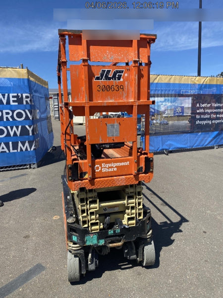 2023 JLG ES1932