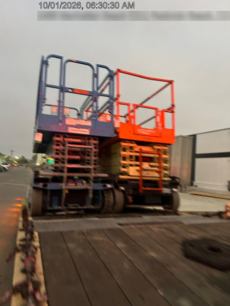 2022 JLG ES3246