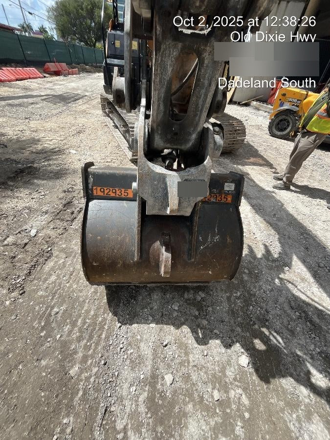 2019 WERK-BRAU 42" HD Bucket - Werk-Brau