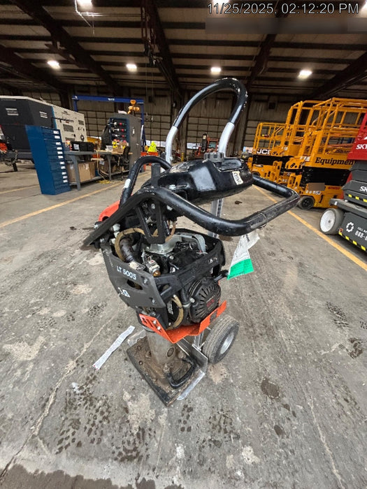 2024 HUSQVARNA LT5005