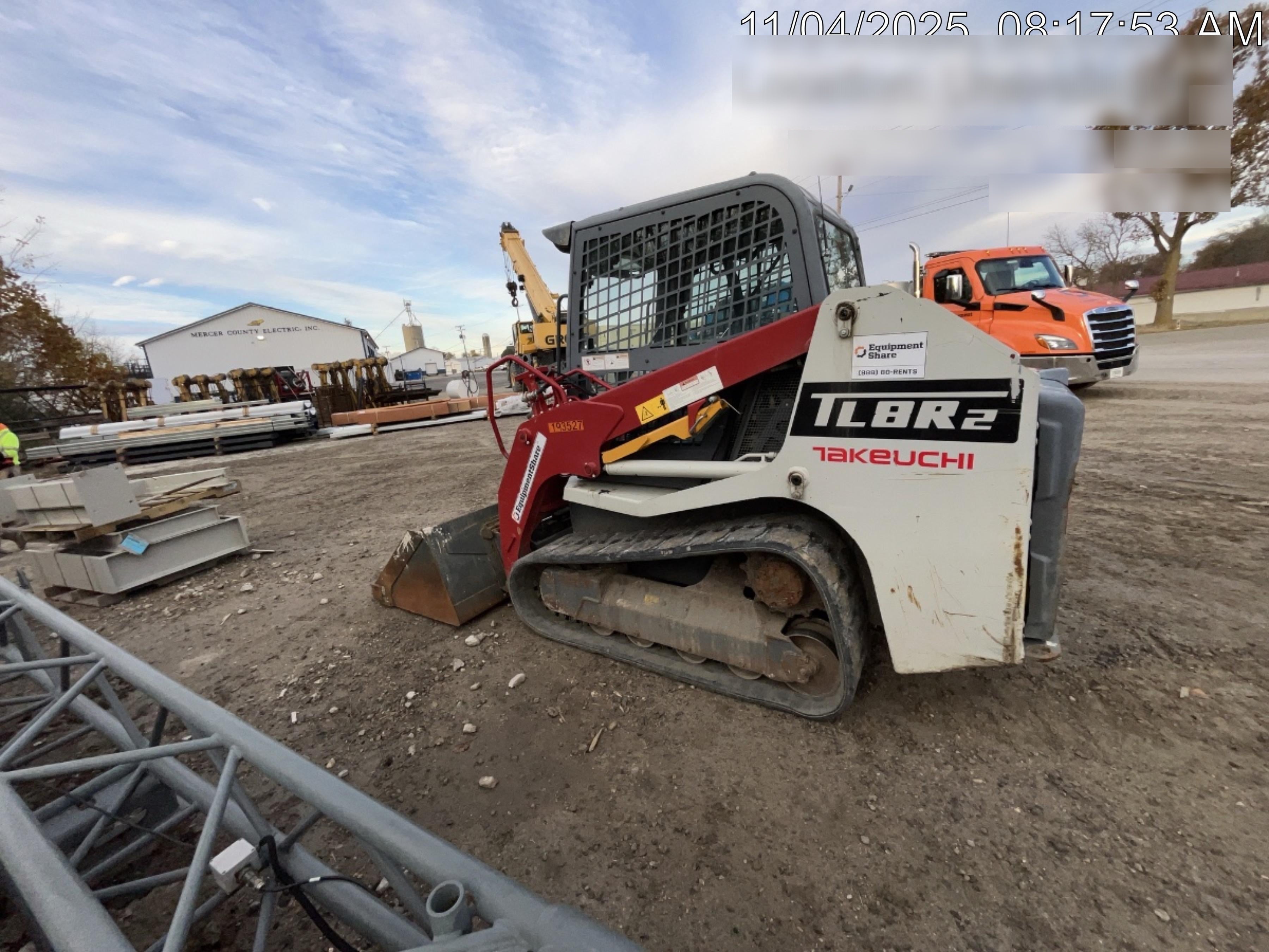 2021 TAKEUCHI TL8R2-CR