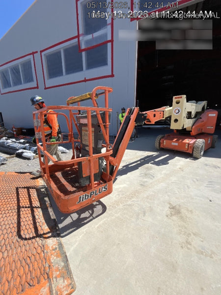 2019 JLG E400AJPN