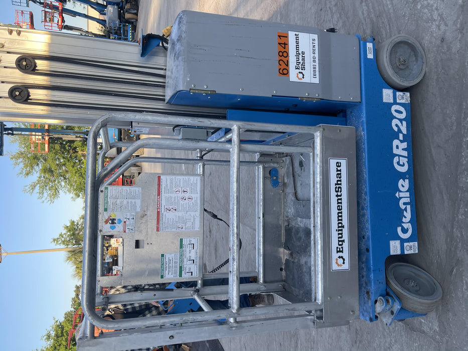 2019 GENIE GR-20