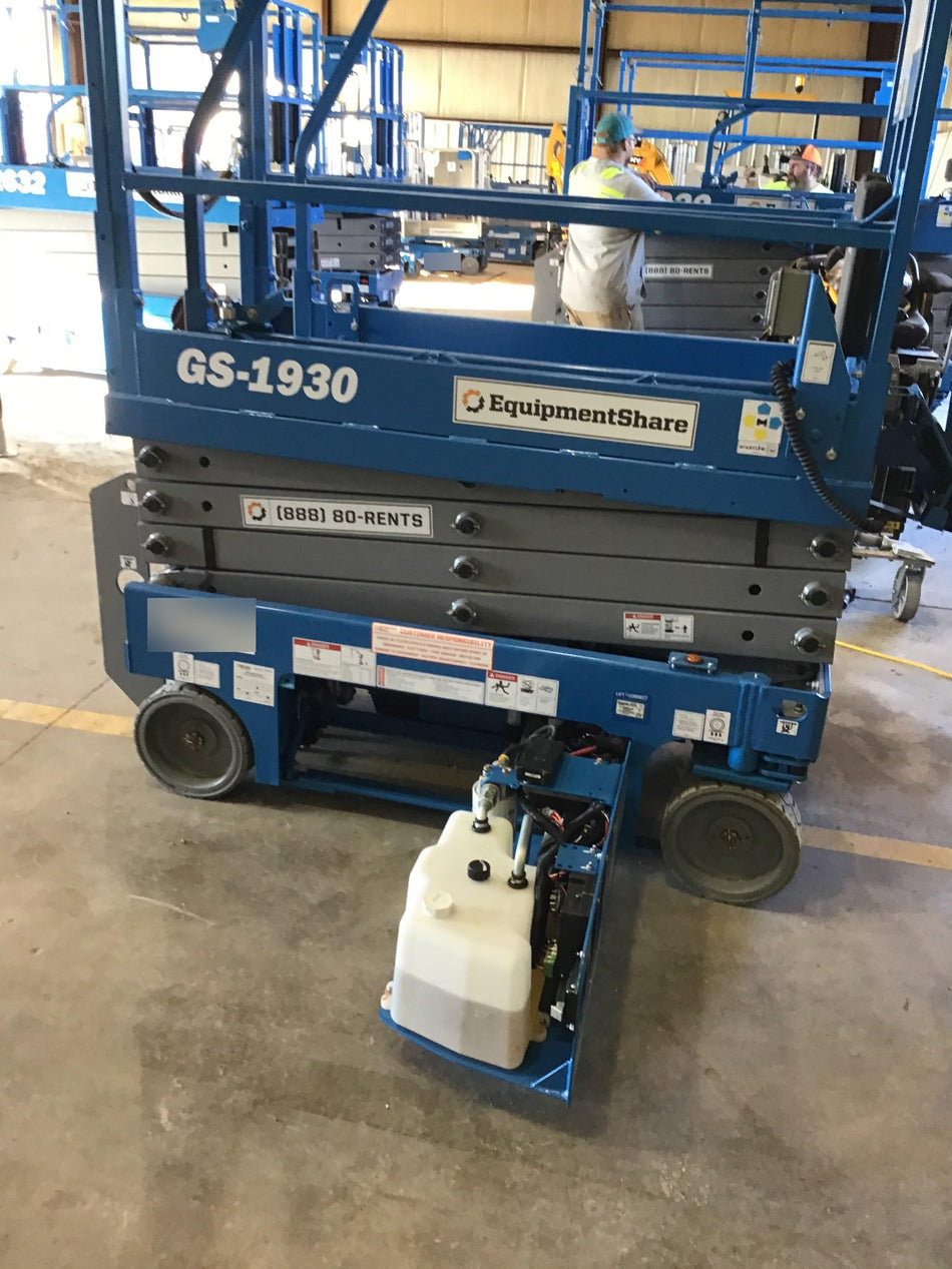 2019 Genie GS-1930 Fixed Rails with Chain Entry