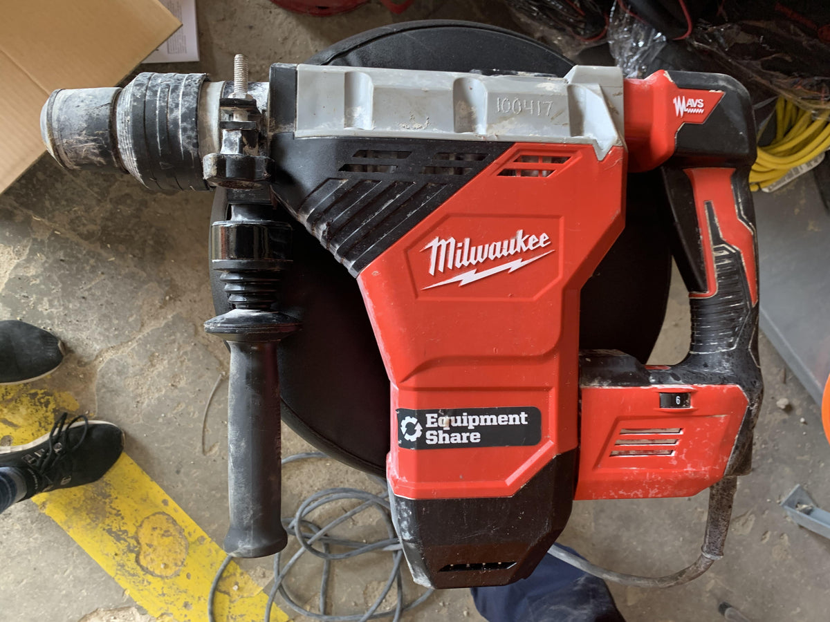 2020 MILWAUKEE 5546-21