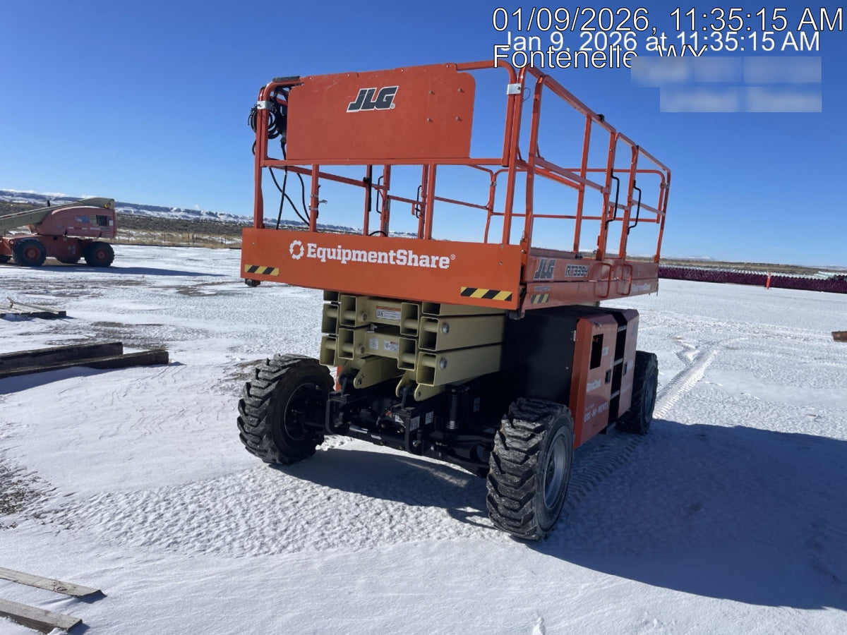 2025 JLG RT3394