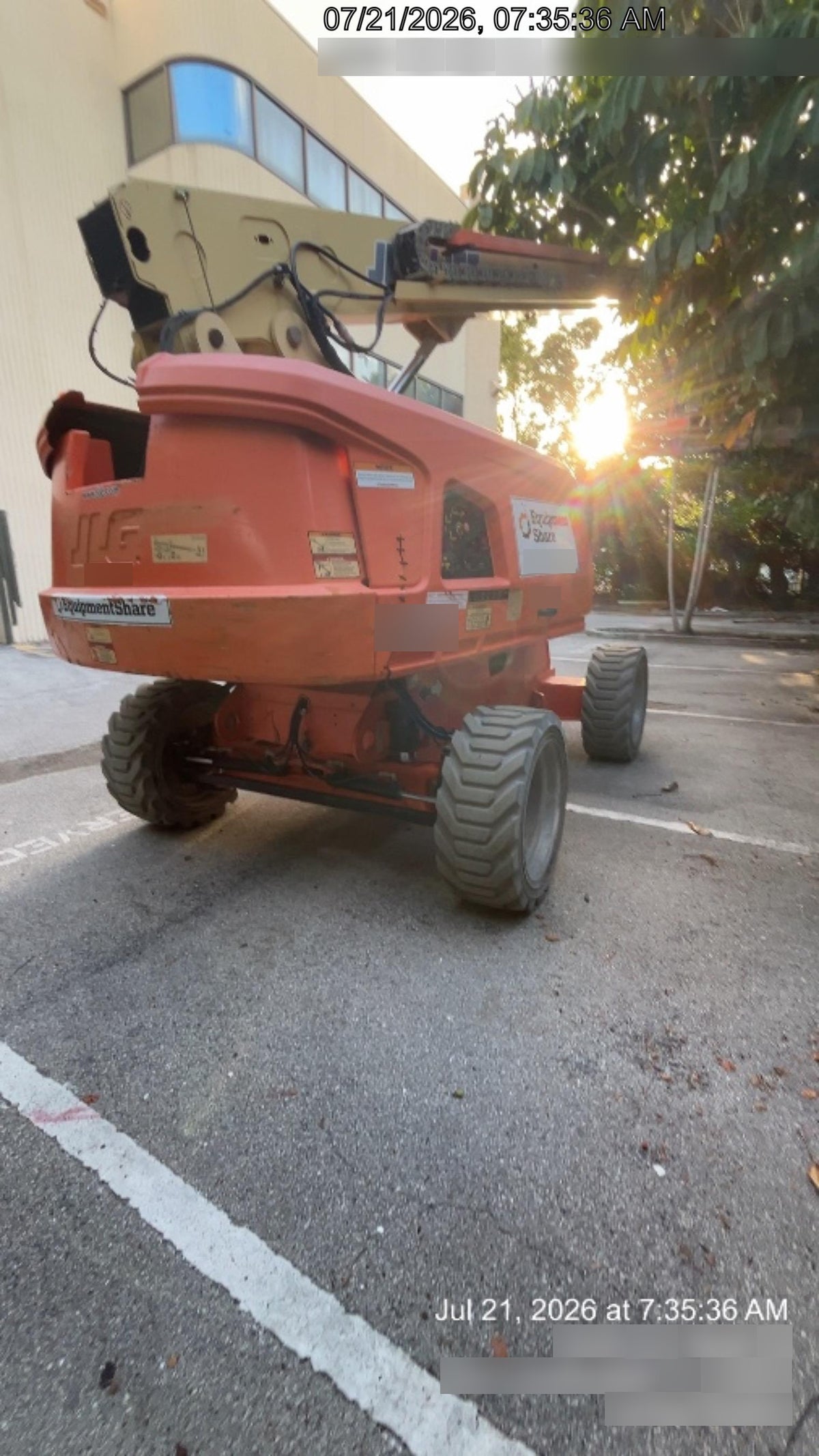 2019 JLG 660SJ