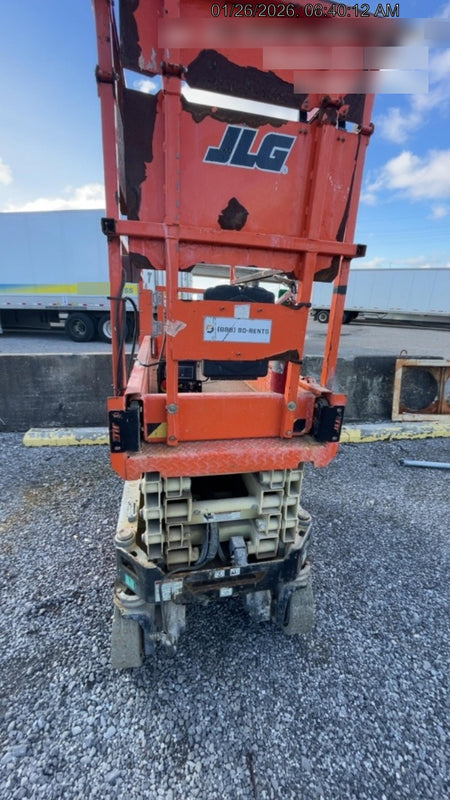 2021 JLG ES1932
