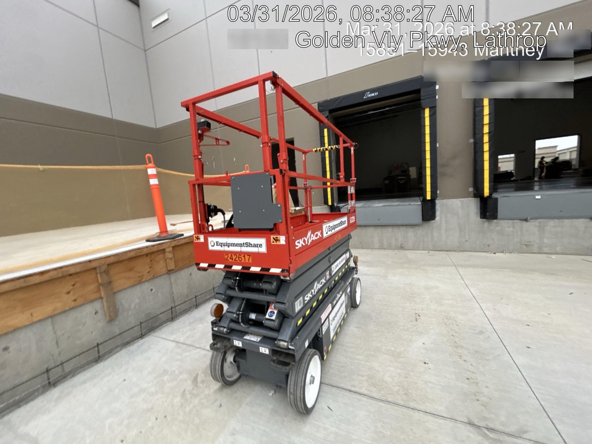 2022 SKYJACK SJ3226