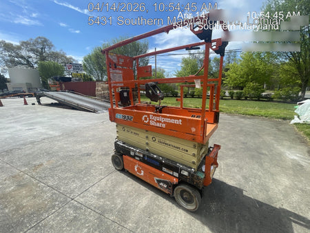 2022 JLG ES1932