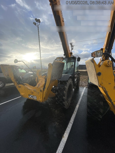 2022 JCB 512-56