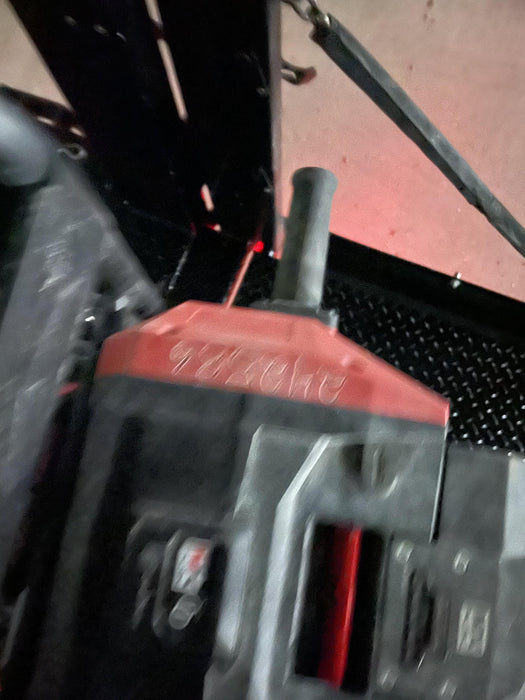 2022 MILWAUKEE MXF368-1XC