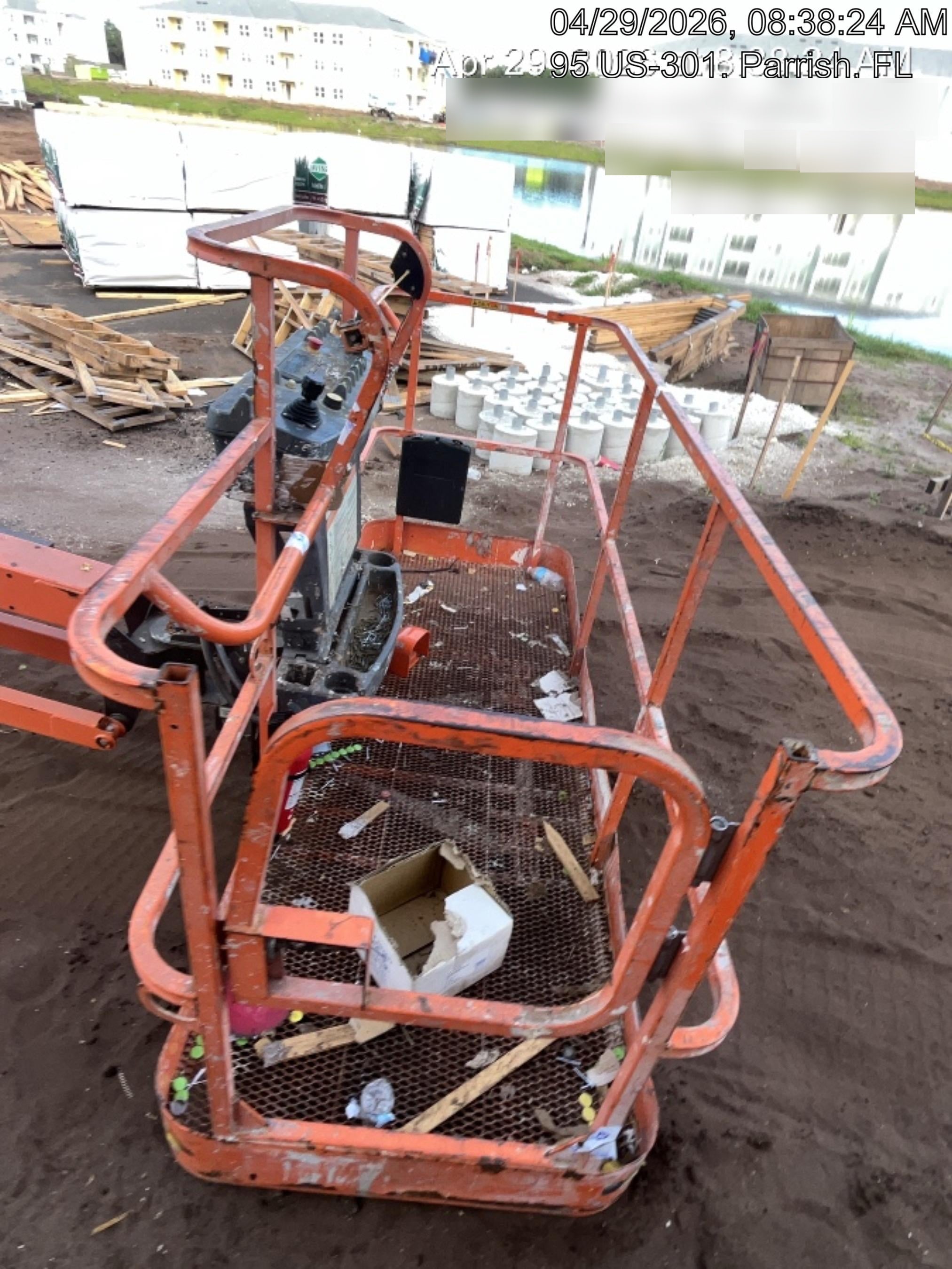 2023 JLG 460SJ