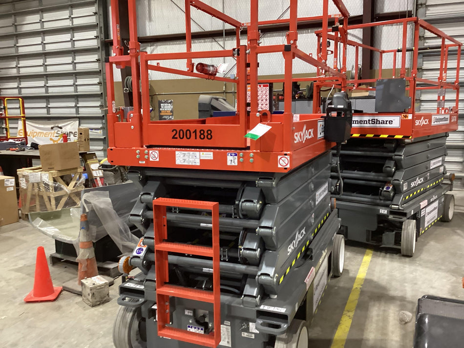 2021 SKYJACK SJ4740