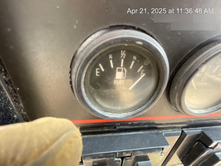 2019 Lincoln Electric Vantage 322 Welder Ready-Pak 3, Two wheel trailer, Fender and Light kit, Cable Rack