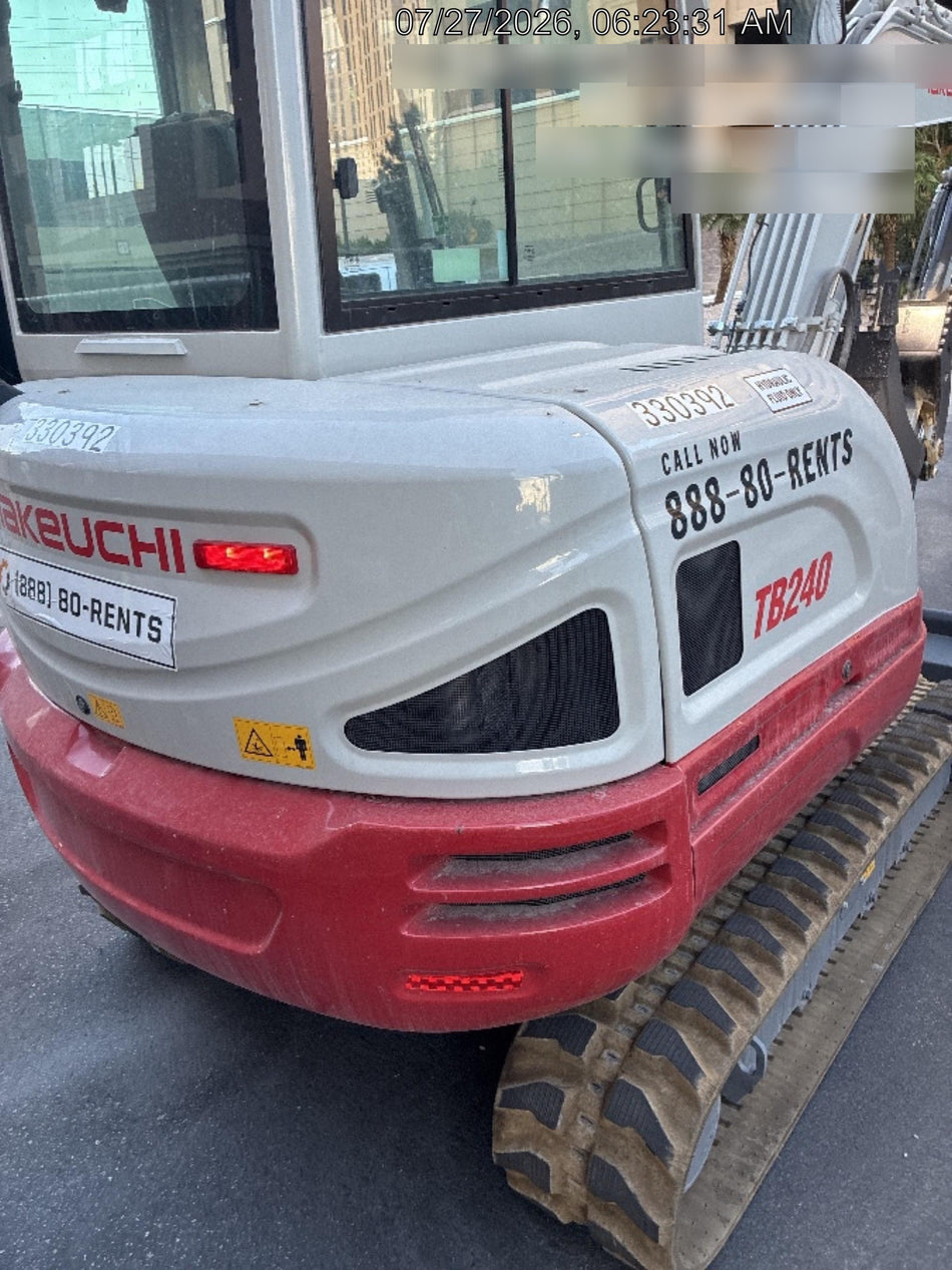 2023 TAKEUCHI TB240-CR